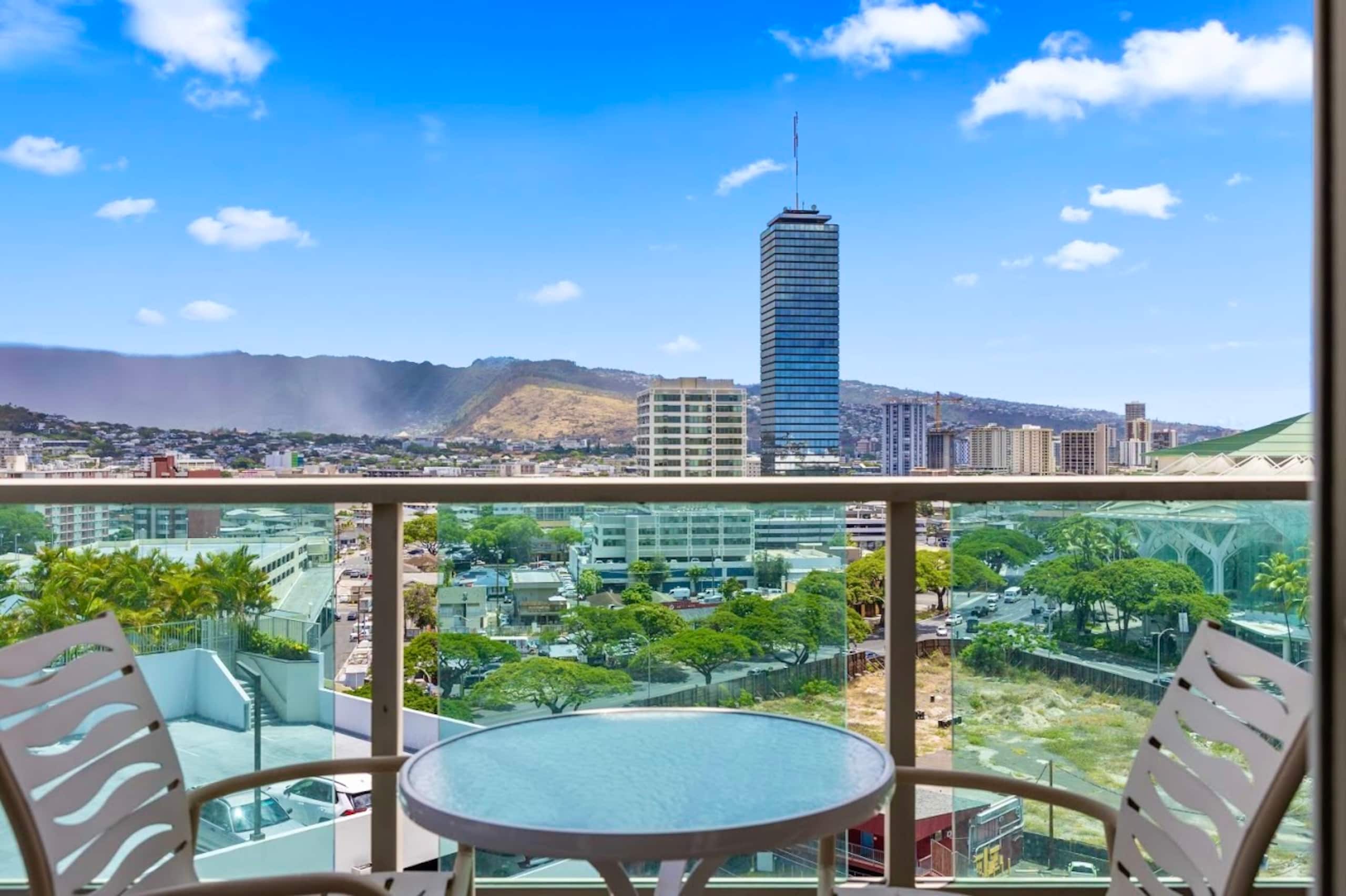 11FL-Upscale King Suite-Corner Unit-Ala Moana Hotel~ - Image 19