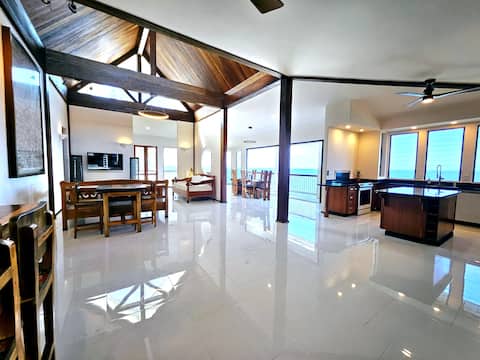 Breathtaking Oceanfront Home on Lava Rock Beach.