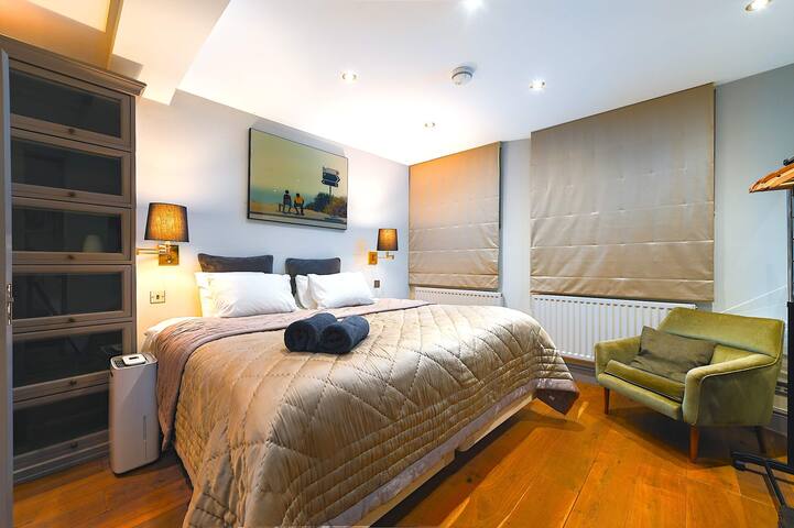 Pro‑Clean, Sparkling Space | Garden Terrace | BBQ gallery image 4