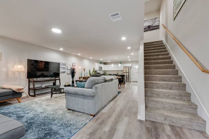 Luxurious River Home near Lockheed /FW Stockyards gallery image 5