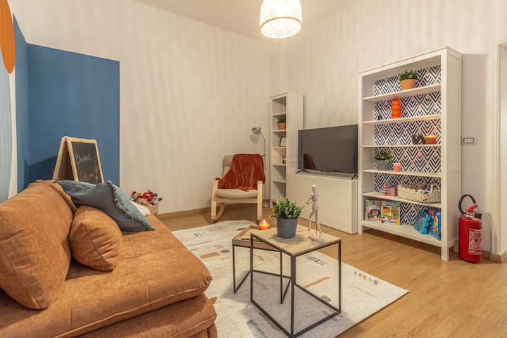 [Appartement De Trois Pièces Au Cœur De Bologne] - Bologne