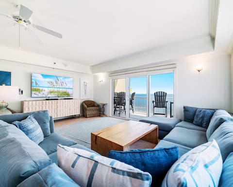Successful Airbnb property: Gulf Front*Stunning Beach View*Heated Pool*Hot Tub in Orange Beach