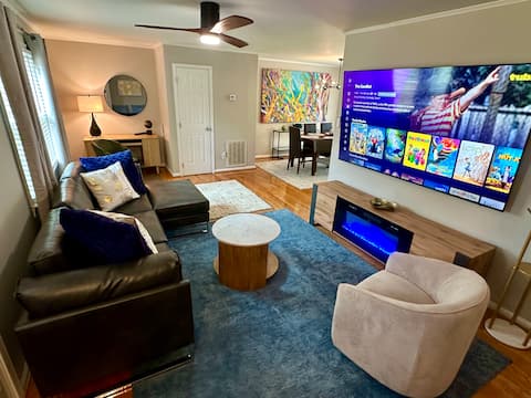 Successful Airbnb property: Luxury Sauna At NoDA Arts District in North Charlotte