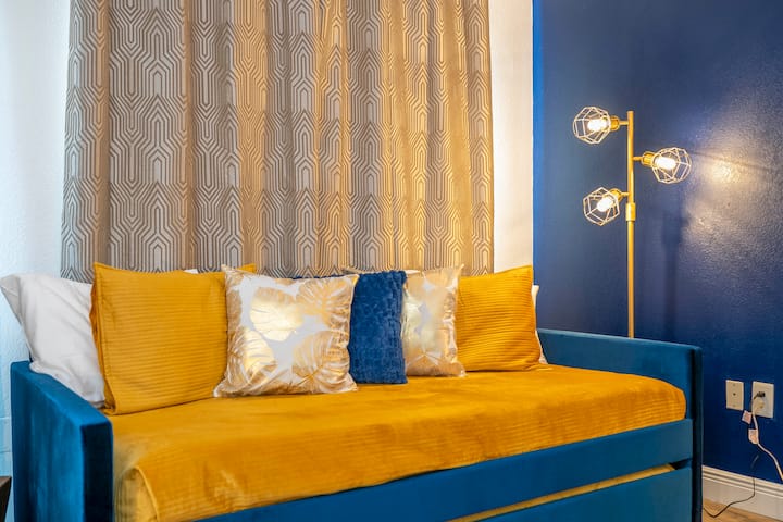 Luxury Lakeview Getaway 1 Mile Universal Studios - Orlando