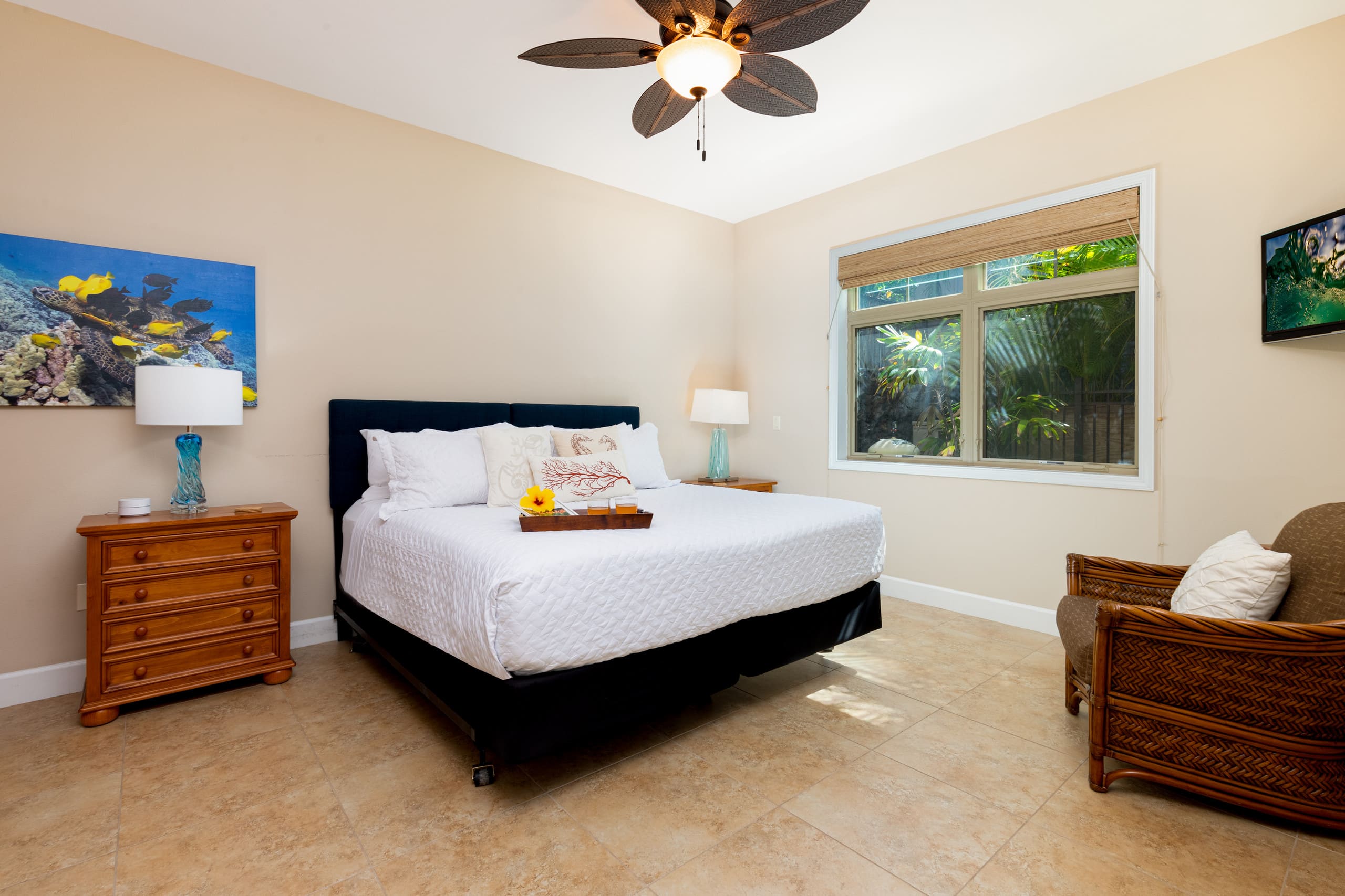 Home in Waimea · ★5.0 · 4 bedrooms · 6 beds · 3 baths - Image 13