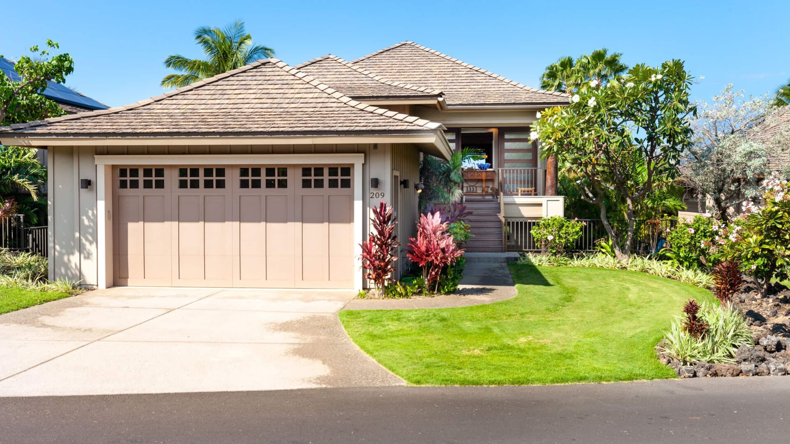 Home in Waimea · ★5.0 · 4 bedrooms · 6 beds · 3 baths - Image 42