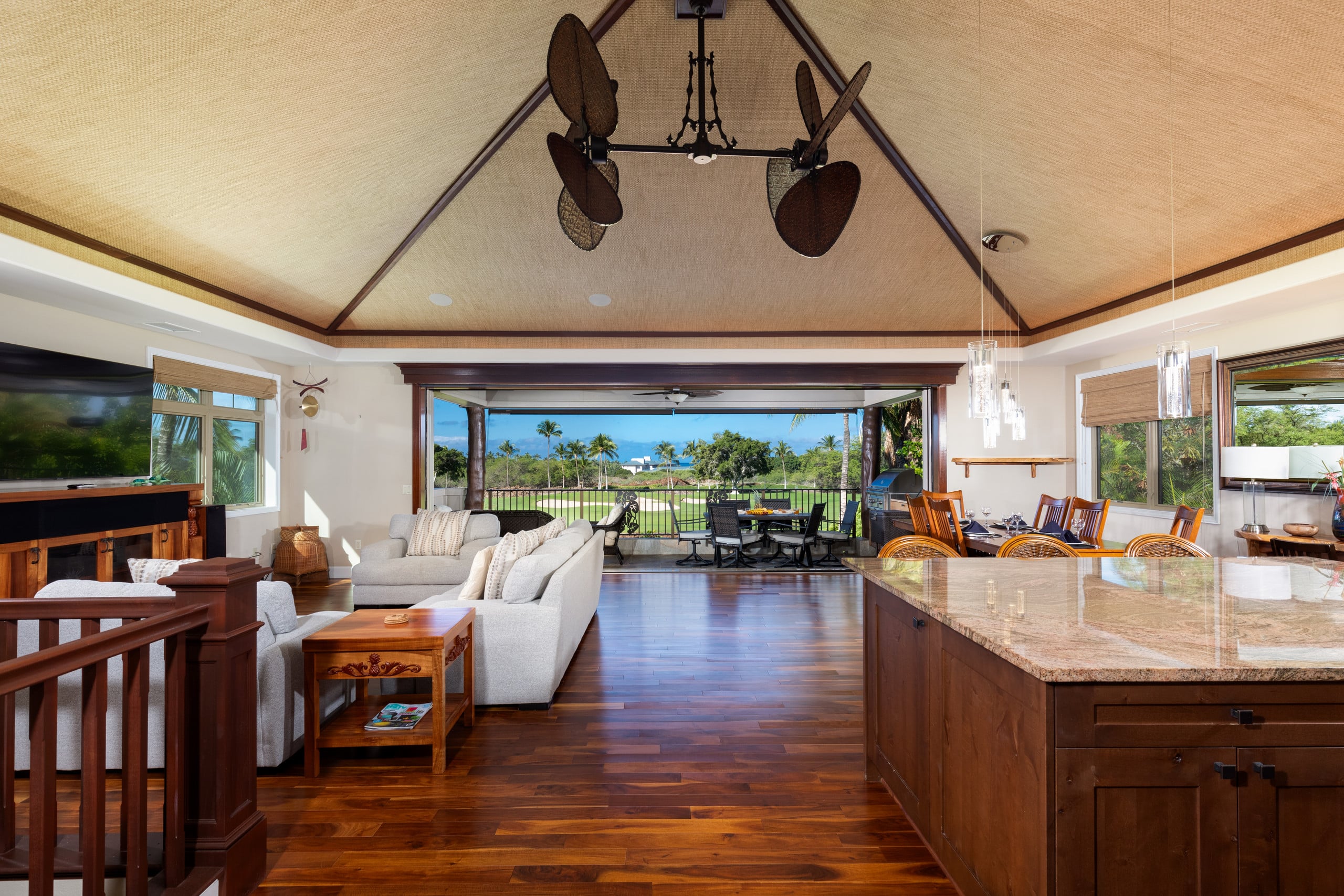 Home in Waimea · ★5.0 · 4 bedrooms · 6 beds · 3 baths - Image 2