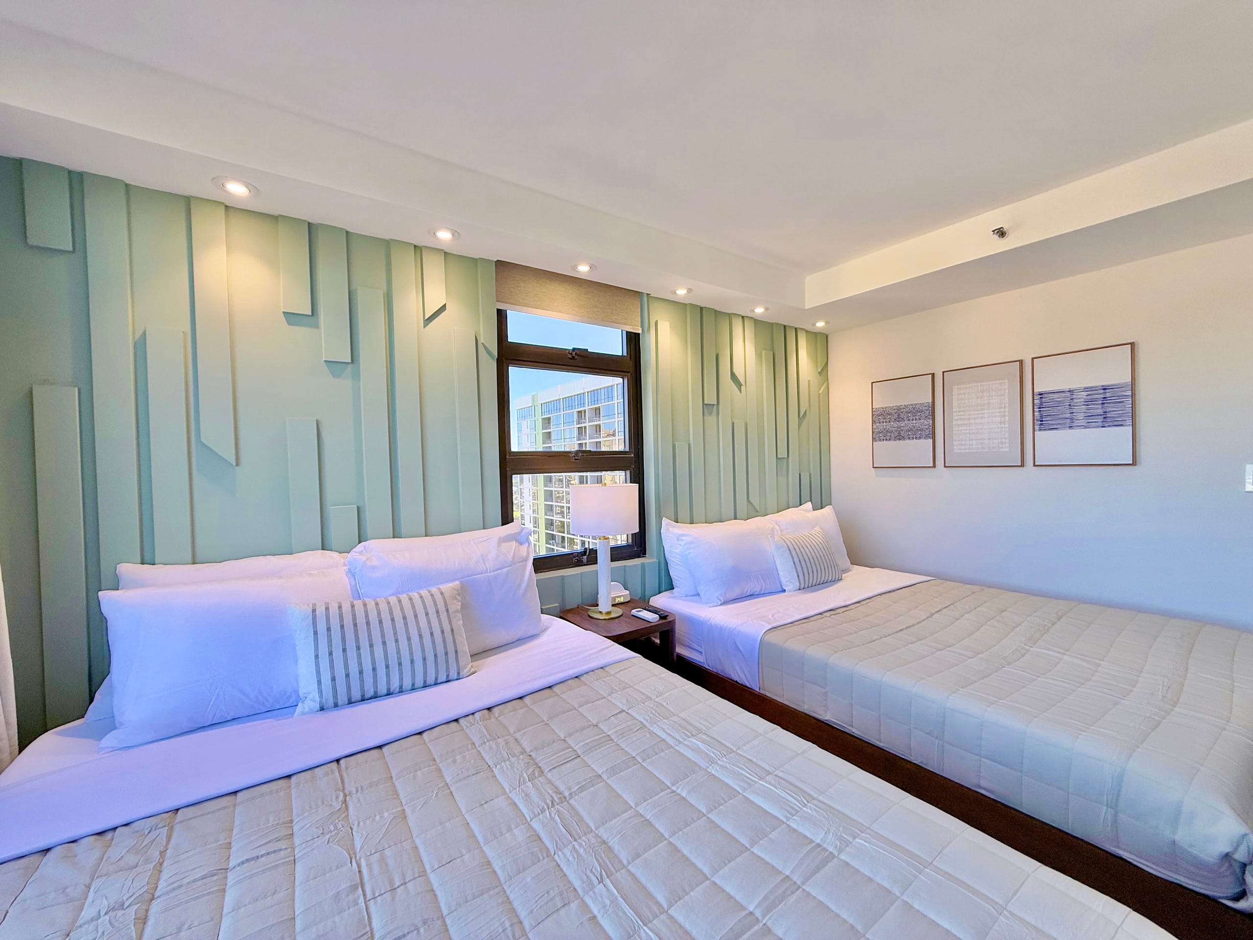 34FL-Upscale Mountain View 1BR-Waikiki w/Parking - Image 28