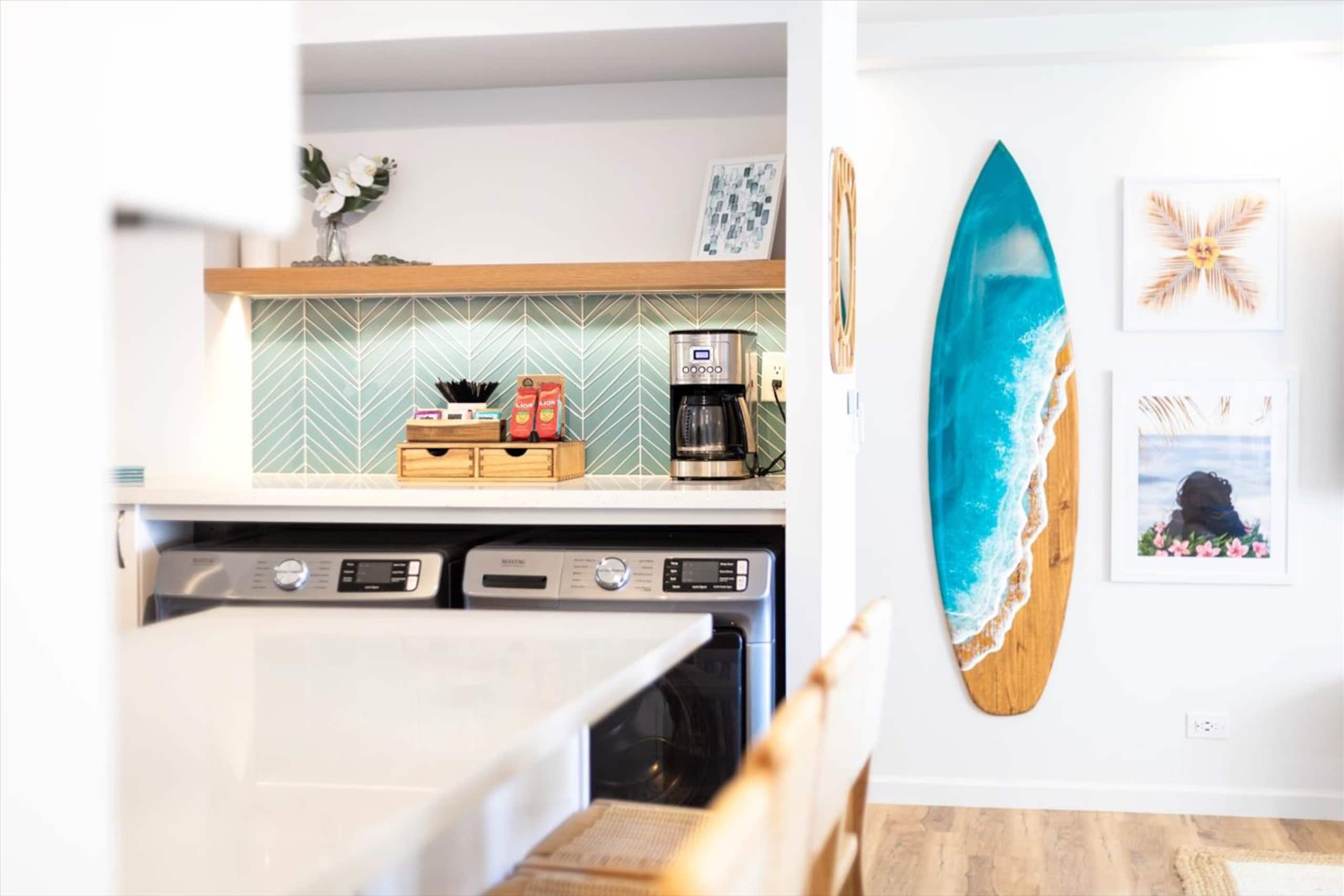 NEW Upgraded Condo, A/C, Oceanview + Parking - Image 20