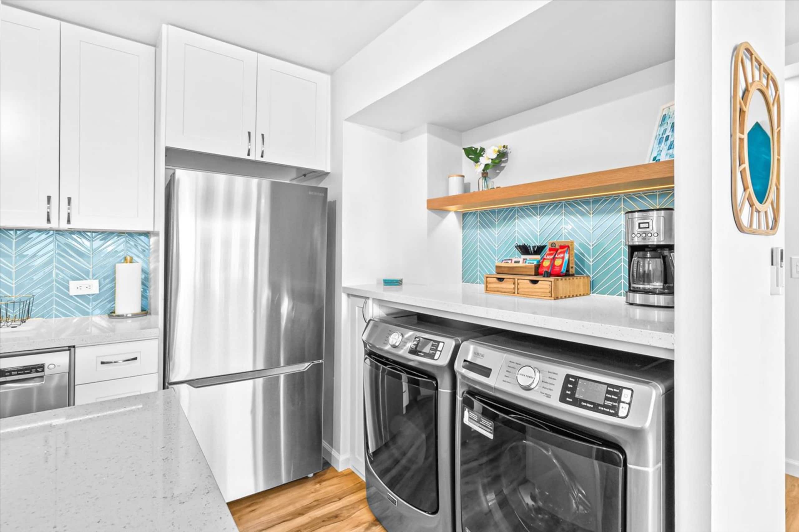 NEW Upgraded Condo, A/C, Oceanview + Parking - Image 16
