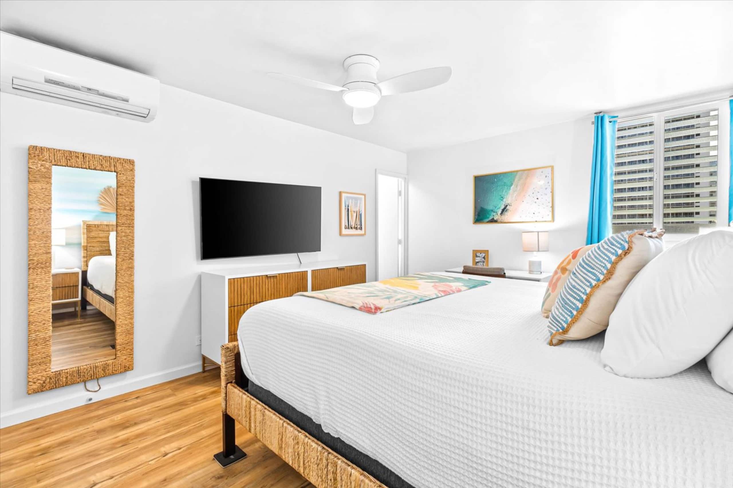 NEW Upgraded Condo, A/C, Oceanview + Parking - Image 23