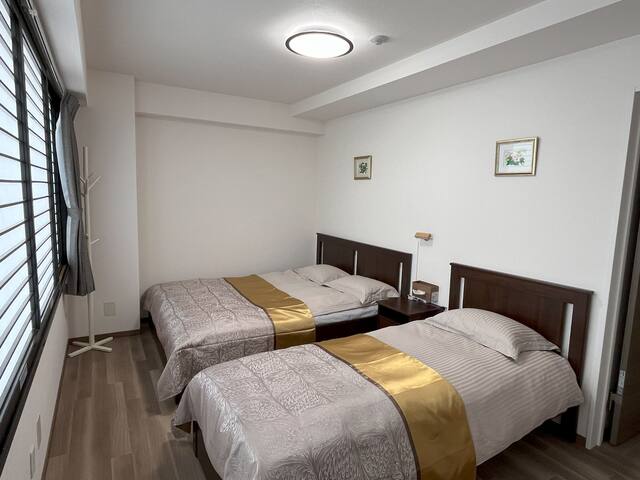 浅草寺まで徒歩８分の広くて静かな民泊（最大9名宿泊可能） gallery image 5