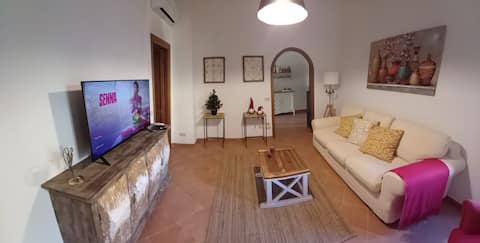 Airbnb con migliori performance: Apartment, facing the castle KiKi House sleeps 6 a Bracciano
