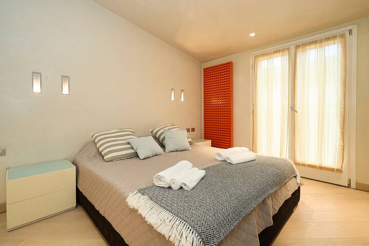[Luxury House] 2 Minutes Walk From Central Station - Milánó