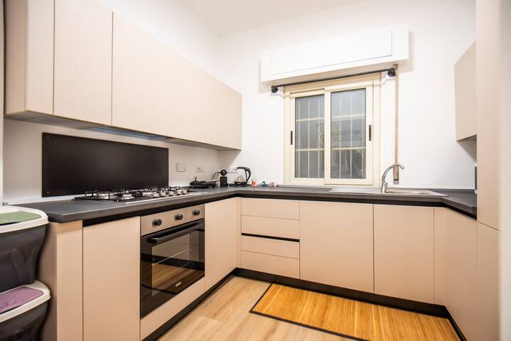 BMGA | S. Paolo Industrial 5Bdr Apartment gallery image 3