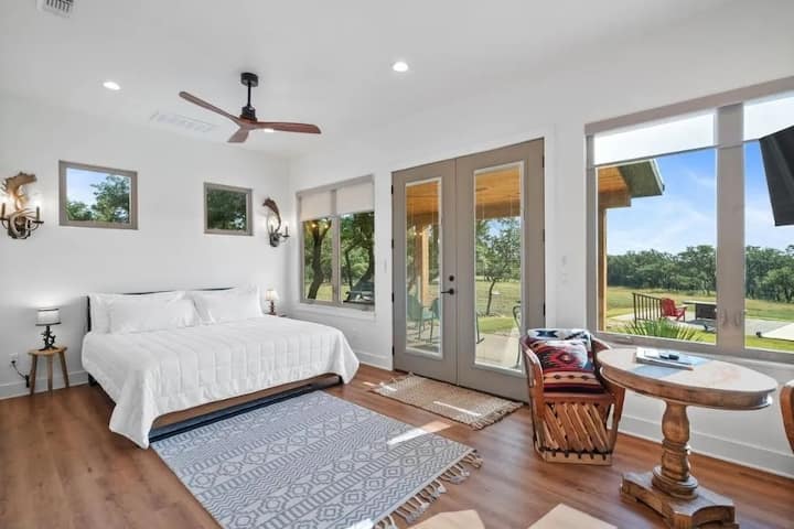 غرفة النوم 8