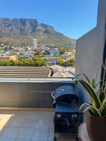 Hippo Cave Pent-House Apartment gallery image 5