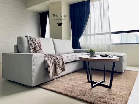 4- F21712 Passeri 1BR | Tamarind | Balcony Netflix
