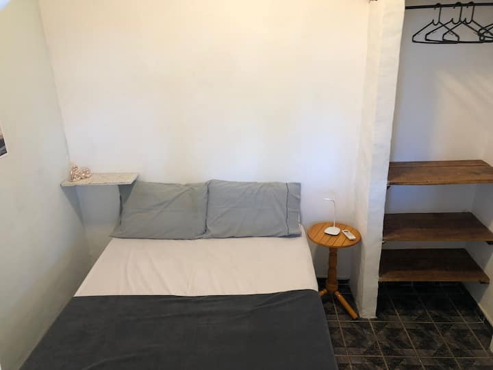 غرفة النوم 1