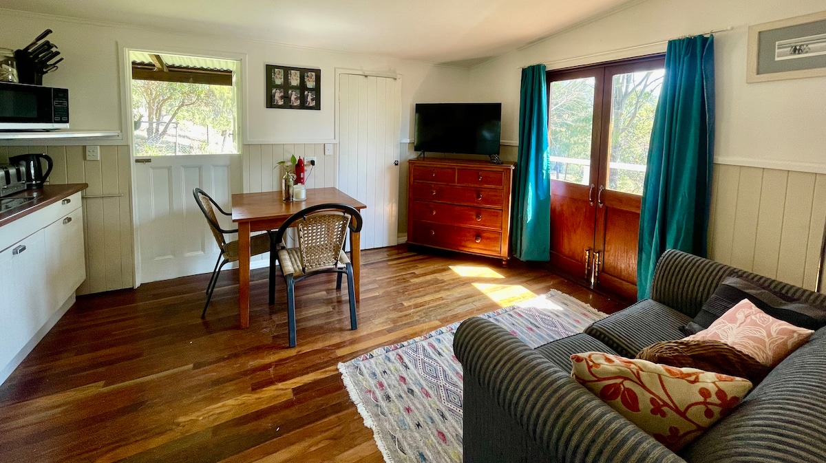 Top Airbnb: Mount Mort Meadows Farm Stay in Greater Brisbane