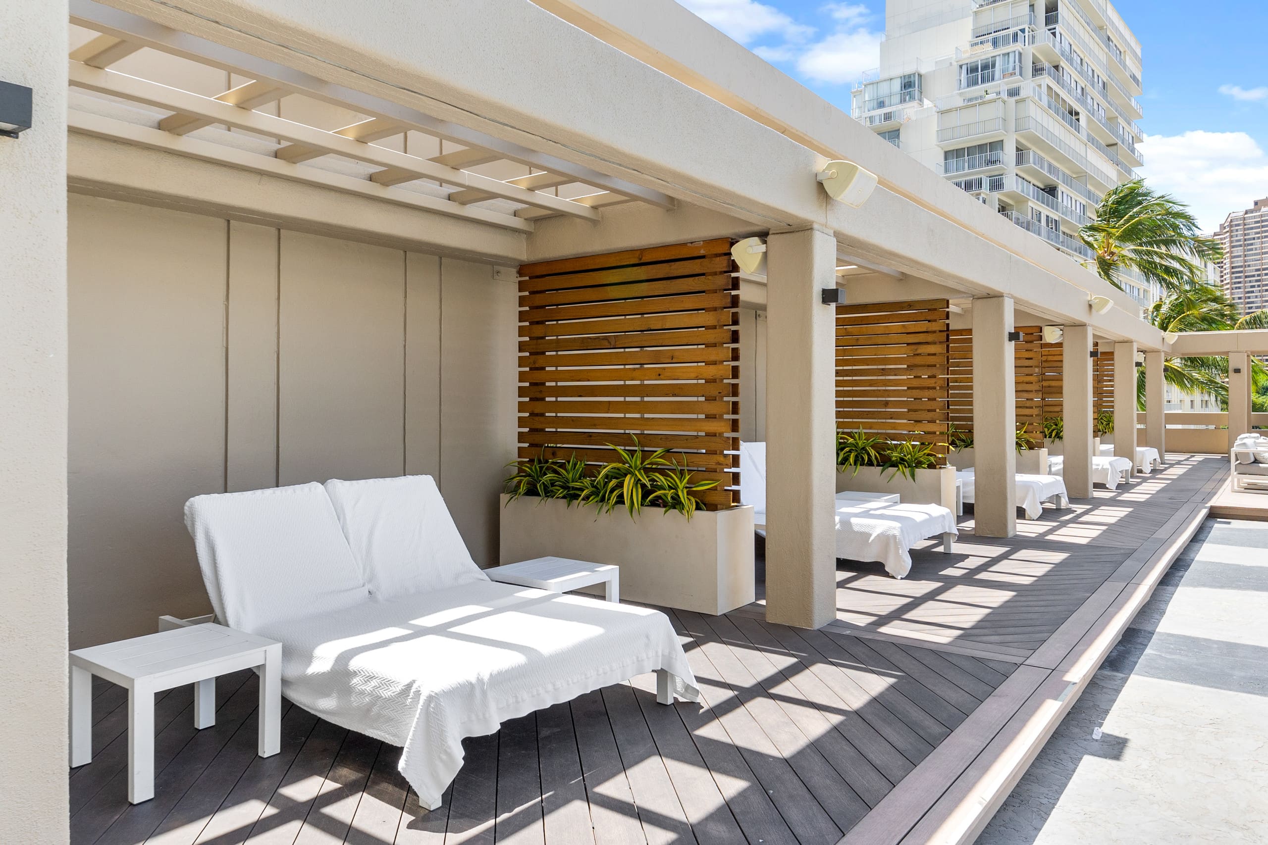Hotel in Honolulu · ★4.86 · Studio · 1 bed · 1 private bath - Image 19