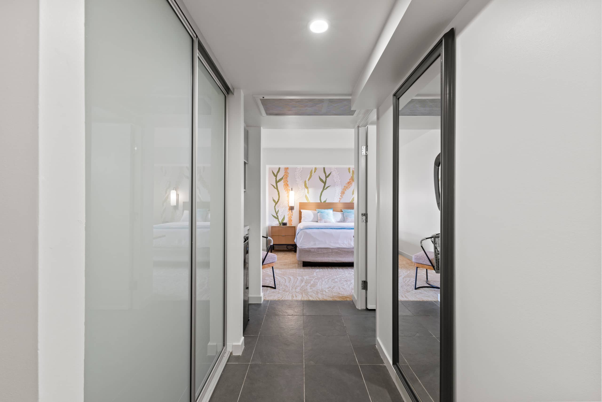 Hotel in Honolulu · ★4.86 · Studio · 1 bed · 1 private bath - Image 12