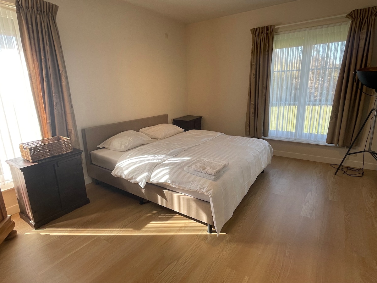 საძინებელი 3