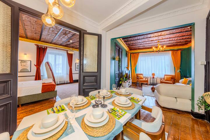 Perfect Apartment on Istiklal Street, Elevator,AC