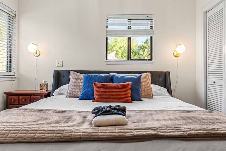 2nd Floor- Bedroom: King size bed (shared bathroom with bedroom #5). Roku TV and luggage rack in every room (not seen in this photo)