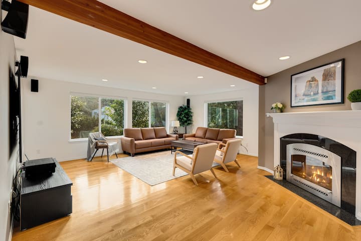 დიდი ორადგილიანი დივანი-საწოლი