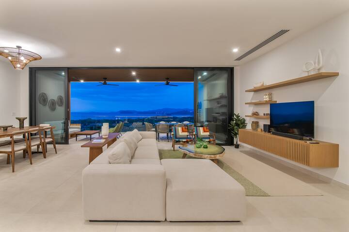 Luxury Condo en Reserva Conchal +Beach Club+Golf