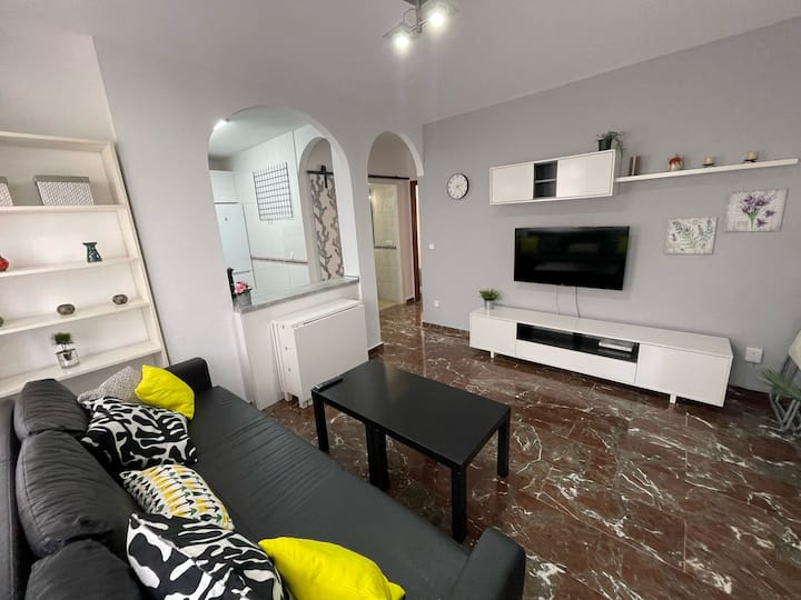Carniceros - Apartamento Céntrico - Los Villares
