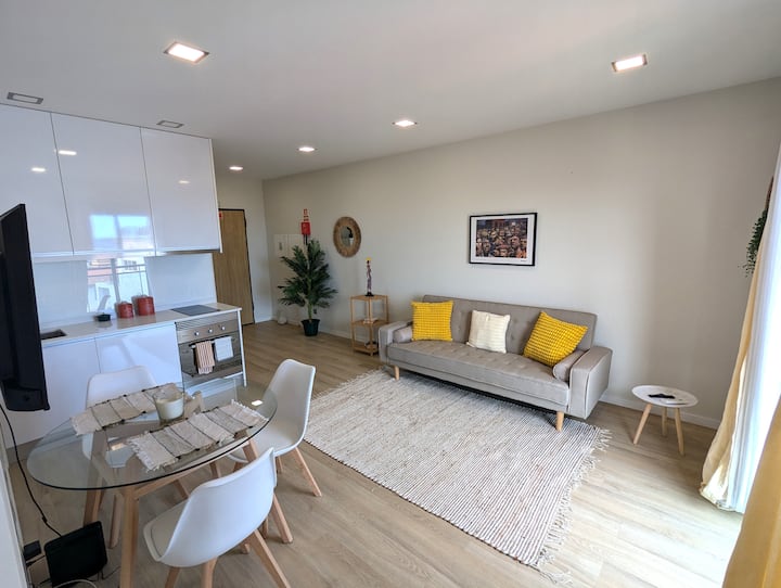 Top Floor One-bedroom With Spectacular Ocean Views - Funchal
