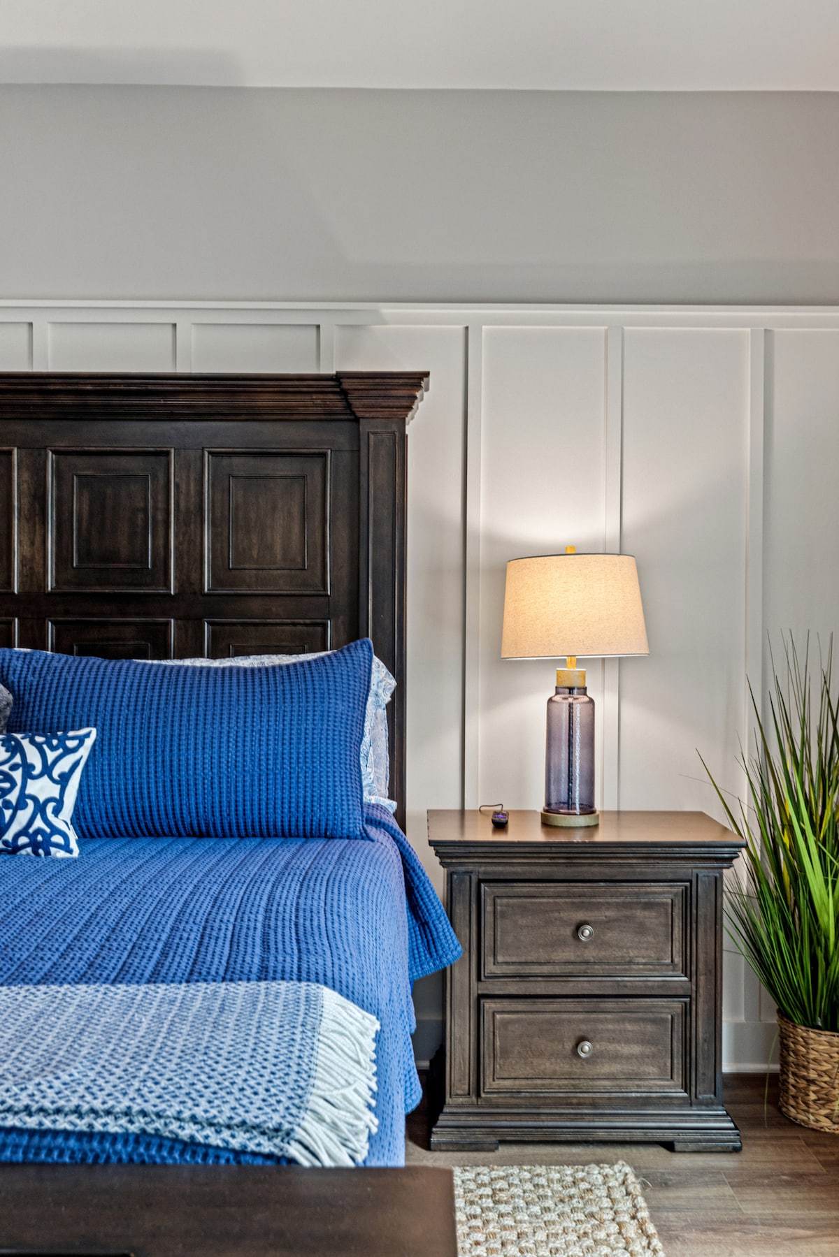 Unwind on the king bed with a memory foam mattress and soft, cozy bedding.