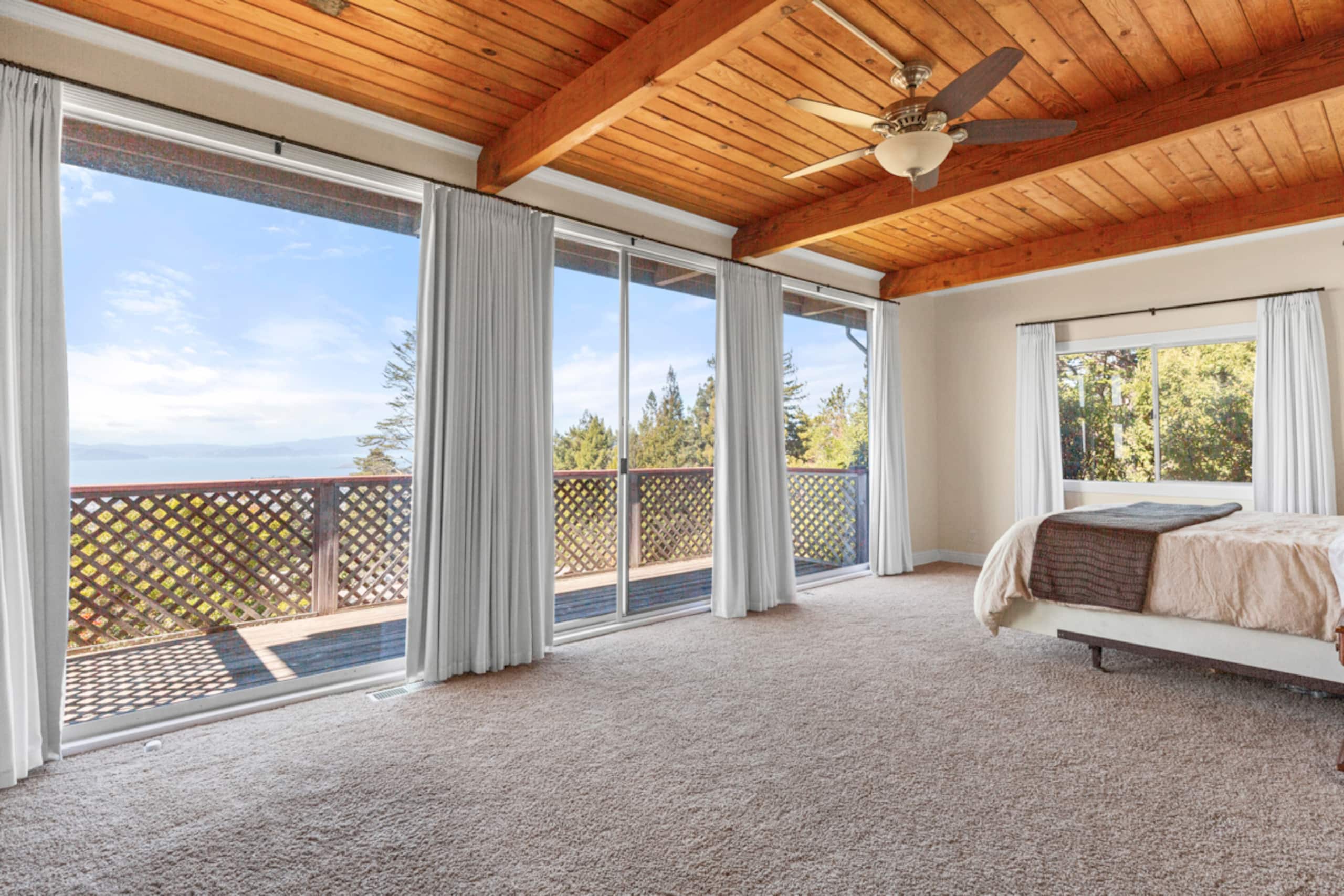 Berkeley Hills Home with Panoramic Bay Views - Photo 7