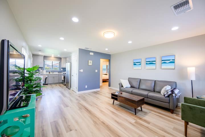 Vb Haus 2br |4 Blocks To Ocean |Fastwifi | Bigyard - 蒙特利灣