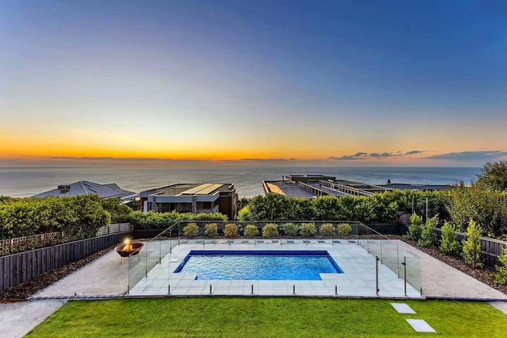 Mount Martha view with pool