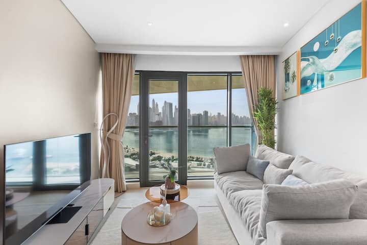 Amazing Seaview 1br Apartment, Infinity Pool&beach - Dubai