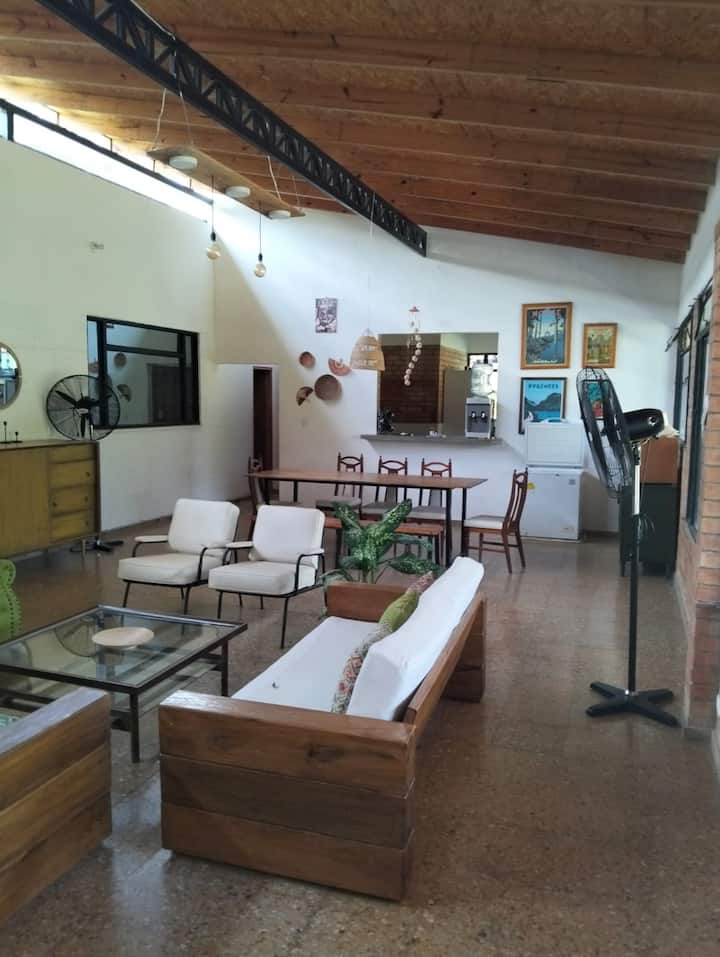 Montecito Casa Campestre Con Piscina - Anapoima