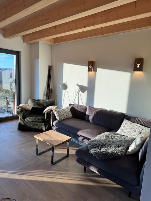 Erfolgreiche Airbnb-Immobilie: Chalet „Panorama Peak“ in Clausthal Zellerfeld