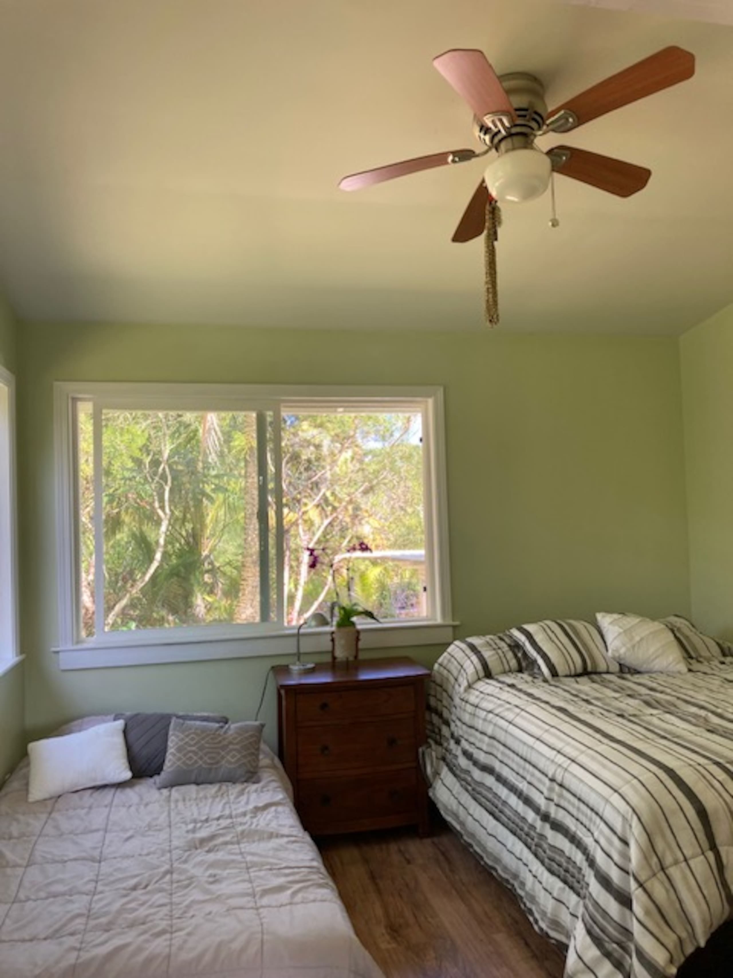 Cabin in Keaau · ★4.92 · 1 bedroom · 2 beds · 1 private bath - Image 3