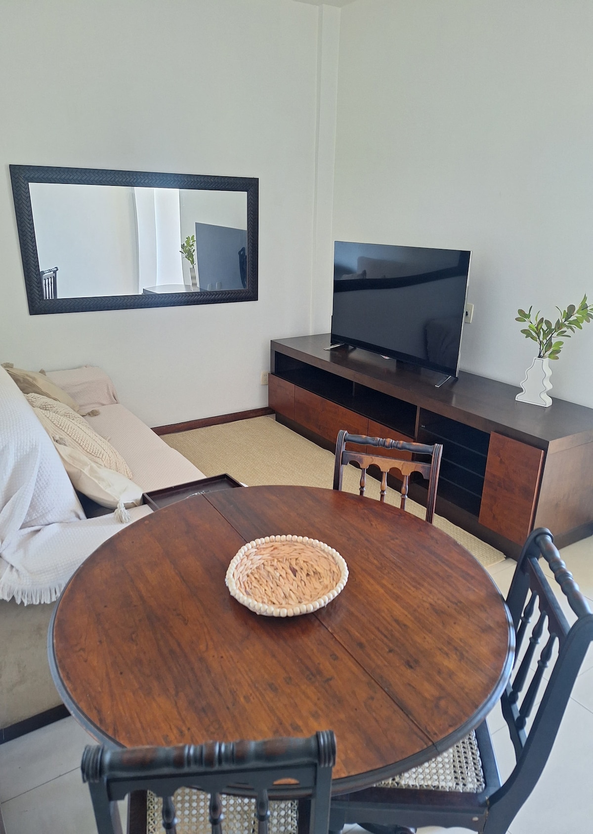 Top Airbnb: Vista Carioca: Pão de Açúcar, 58m2, a 300m metrô in Botafogo