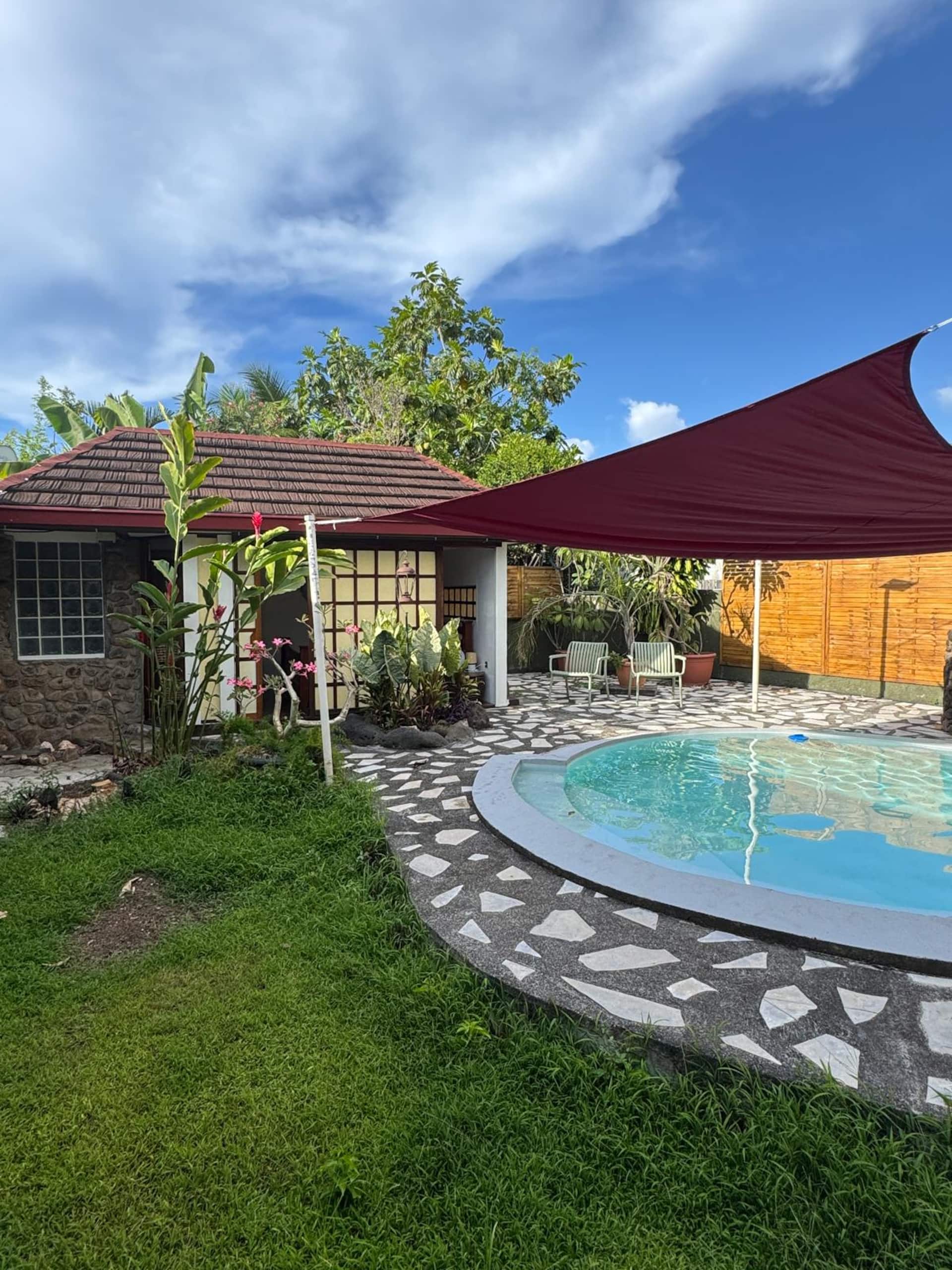 Typical bungalow - Faa'a - 5 min to airport & Papeete