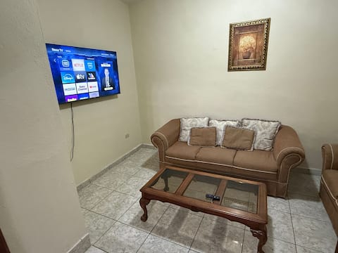 Successful Airbnb property: Cozy House in the Center in Coahuila De Zaragoza