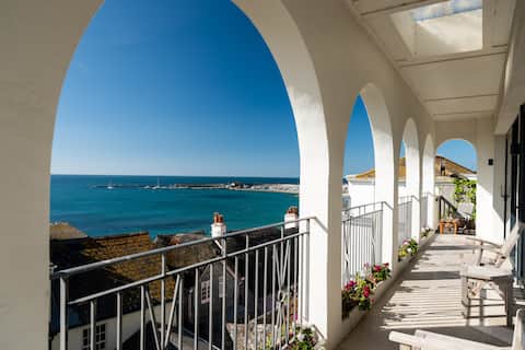Successful Airbnb property: NEW Stylish Family Home full sea views Lyme Regis in Lyme Regis