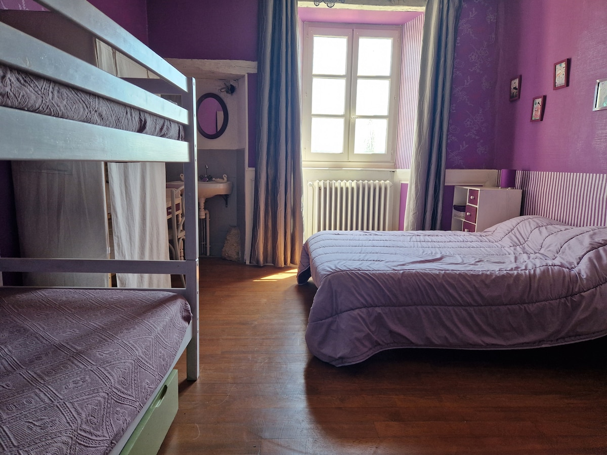 საძინებელი 4