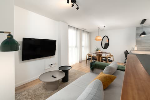 Popular Airbnb listing: Duplex in historic downtown in San Felipe Neri