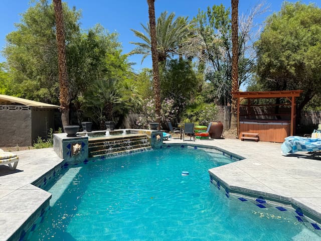 2 Private Homes, Pool, Heated Spa, Golf, & Games!