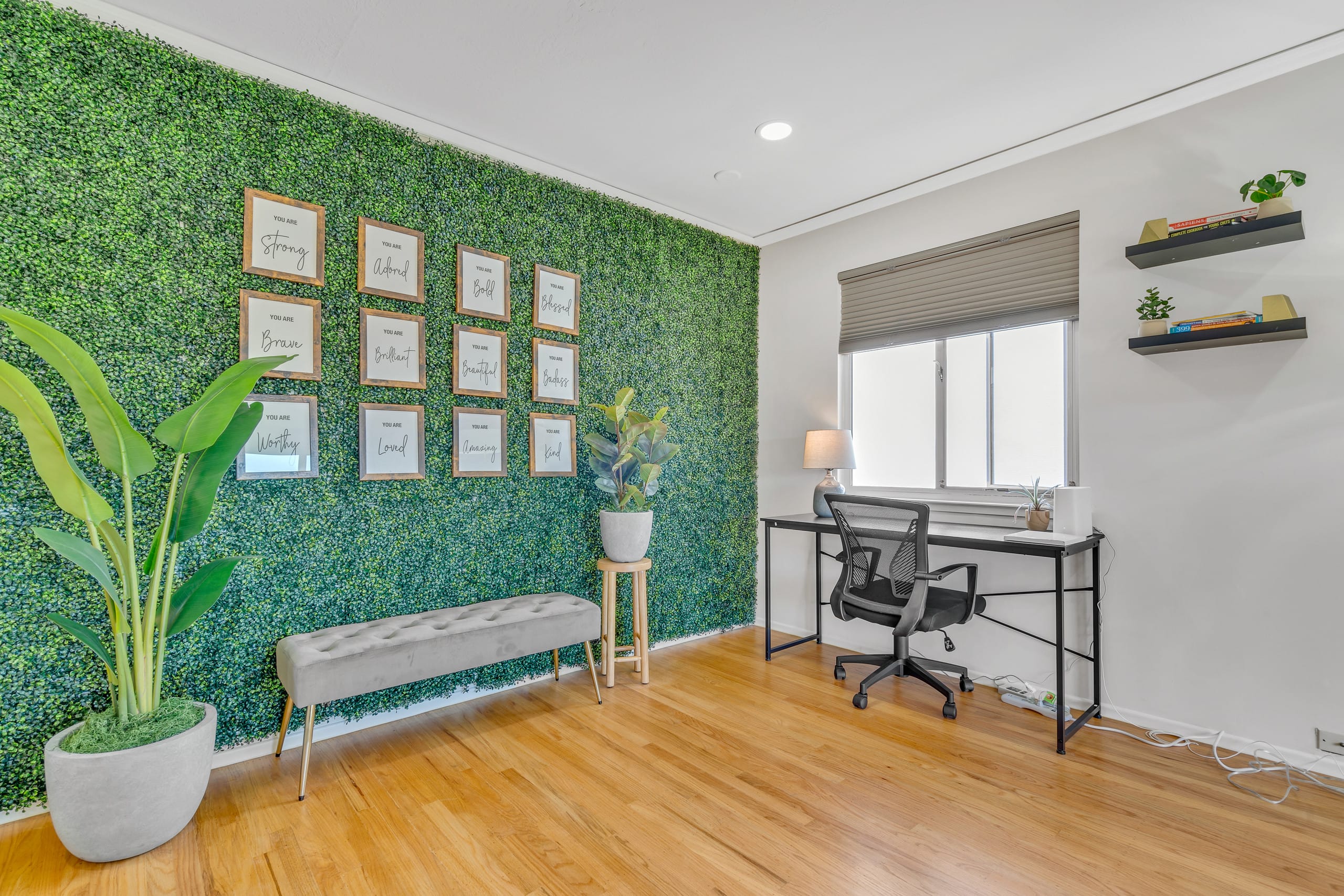 Home in South San Francisco · ★4.83 · 4 bedrooms · 6 beds · 4 private baths - Image 31