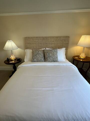 Noe Valley Gem – Steps to 24th Street & J Train gallery image 4